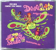 Deee-Lite - Groove Is In The Heart